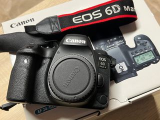 Canon EOS 6D Mark II Body DSLR Full Frame-thumb-1