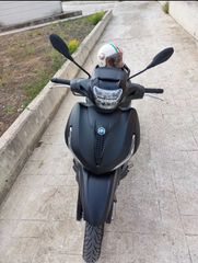 Piaggio Beverly 300i 2024-thumb-1