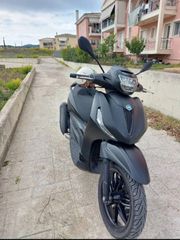 Piaggio Beverly 300i 2024-thumb-2