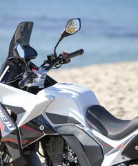 Rieju Aventura 125 2026 AVENTURA 125 ABS-TCS-ΟΔΗΓΗΤΕ ΜΕ ΔΙΠΛΩΜΑ ΑΥΤΟΚΙΝΗΤΟΥ-thumb-2