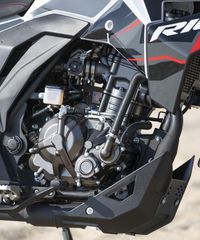 Rieju Aventura 125 2026 AVENTURA 125 ABS-TCS-ΟΔΗΓΗΤΕ ΜΕ ΔΙΠΛΩΜΑ ΑΥΤΟΚΙΝΗΤΟΥ-thumb-4