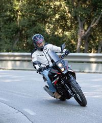 Rieju Aventura 125 2026 AVENTURA 125 ABS-TCS-ΟΔΗΓΗΤΕ ΜΕ ΔΙΠΛΩΜΑ ΑΥΤΟΚΙΝΗΤΟΥ-thumb-5