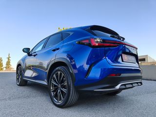 Lexus NX 450h 2023 *ΠΡΟΣΦΟΡΑ ΣΕΠΤΕΜΒΡΙΟΥ*NX 450h+ F Sport | Plug-in Hybrid e-Fo-thumb-12