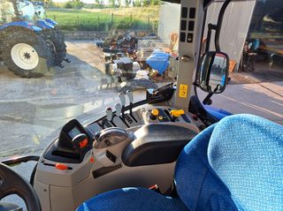 Τρακτέρ New Holland 2014 T6.165 TLS-thumb-9