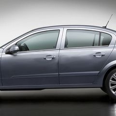 TRIM ΠΑΡΑΘΥΡΩΝ ΑΥΤΟΚΟΛΛΗΤΑ ΧΡΩΜΙΟΥ 4ΤΕΜ. ΓΙΑ OPEL ASTRA H 4D 2004+