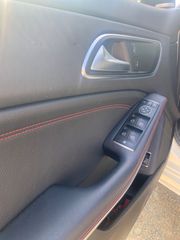 Mercedes-Benz CLA 180 2017-thumb-5