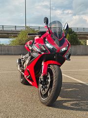 Honda CBR 650 2023