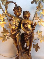 Auguste Moreau vineyard couple lamp-thumb-4