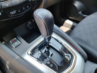 Nissan Qashqai 2016 1.2 CONΝECT CVT AUTOMATIC-thumb-47
