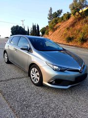Toyota Auris 2017 1.6 D-4D EXECUTIVE-thumb-2