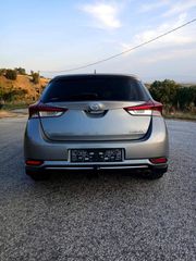 Toyota Auris 2017 1.6 D-4D EXECUTIVE-thumb-5