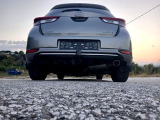 Toyota Auris 2017 1.6 D-4D EXECUTIVE-thumb-12