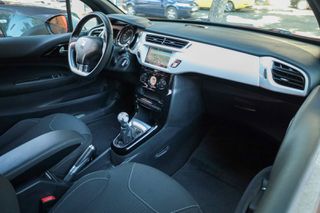 DS DS3 2016 1.2cc PureTech 110hp SoChic-thumb-12