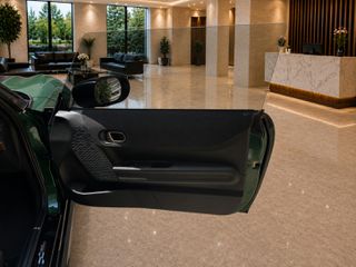 Mini John Cooper Works 2025 Ελληνικό,Αβαφο,1ο χέρι,pano,360,full options 18000 χλμ-thumb-9