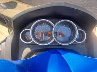 Sym GTS 250 2017 ABS-thumb-2
