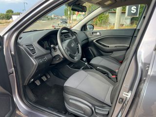 Hyundai i 20 2019 PREMIUM 1.2-thumb-10