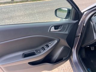 Hyundai i 20 2019 PREMIUM 1.2-thumb-12