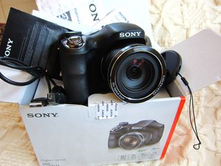 Sony DCC-H300 Compact Φωτογραφική Μηχανή 20.1MP Οπτικού Ζουμ 35x με Οθόνη 3" και Ανάλυση Video 1280 x 720 pixels Μαύρη. Καινούργιο!