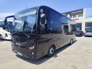 Isuzu 2025 Grand Toro