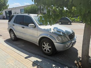 Mercedes-Benz ML 270 2003 ML 270CDI  AMG-thumb-2