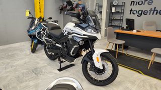 CFmoto 800 MT 2026 ES-thumb-19