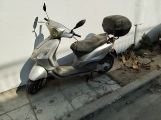 Piaggio 2005