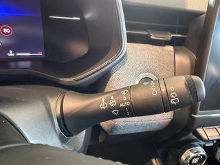 Renault Clio 2025 TECHNO ECO-G 100ps!-thumb-57