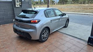 Peugeot 208 2022-thumb-4