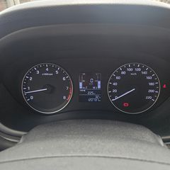 Hyundai i 20 2015-thumb-12