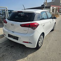 Hyundai i 20 2015-thumb-5
