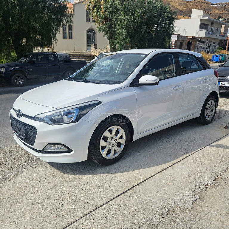 Hyundai i 20 2015