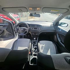 Hyundai i 20 2015-thumb-20