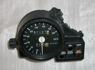 ΤΑΧΥΜΕΤΡΟ ΓΙΑ HONDA CBR400RR 1988-1990 (ΕΛΛΕΙΠΤΙΚΟ ΚΟΝΤΕΡ)-thumb-1