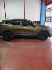 Renault Kadjar 2016 4X4-thumb-1