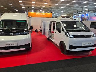 Ψυγείο Fiat 2026 V7E ΨΥΓΕΙΟ με Thermo-King E200-thumb-3