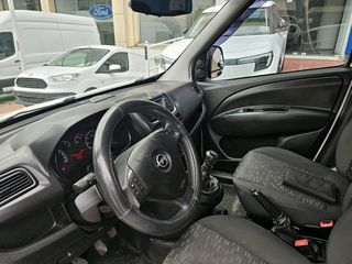 Opel Combo 2017-thumb-3