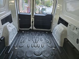 Opel Combo 2017-thumb-4