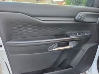 Ford Ranger 2023-thumb-22
