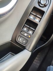 Volkswagen Polo 2017-thumb-17