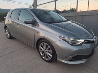 Toyota Auris 2016 HYBRID AUTOMATIC