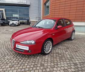 Alfa Romeo Alfa 147 2008 1.6 DISTICTIVE 120PS-thumb-1