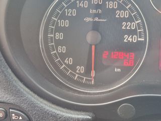 Alfa Romeo Alfa 147 2008 1.6 DISTICTIVE 120PS-thumb-11