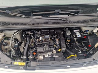 Citroen Berlingo 2021 1.5 L1H1 CLUB EAT8 130PS-thumb-17