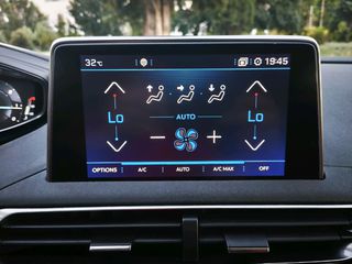 Peugeot 5008 2018 GT LINE ΜΟΝΑΔΙΚΌ!!!!!!ΟΡΟΦΗ.. ΔΈΡΜΑ.. ΗΡΘΕ..!!!-thumb-13