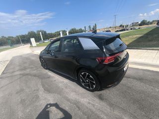 Volkswagen ID.3 2020-thumb-4