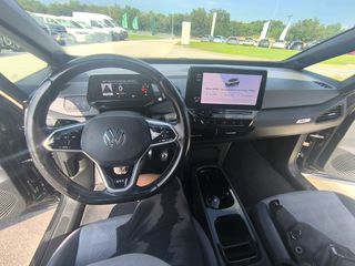 Volkswagen ID.3 2020-thumb-8