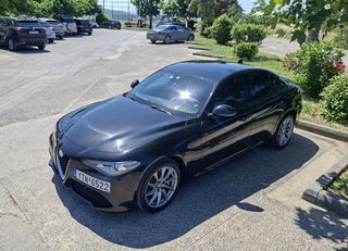 Alfa Romeo Giulia 2019 2.2 JTDm Veloce Q4 210hp