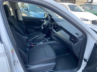 Skoda Kamiq 2023 1.0 TSI AMBITION  CLIMA NAVI CAMERA-thumb-9