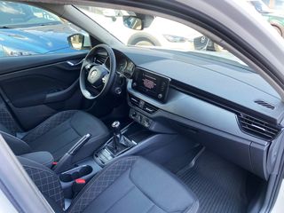 Skoda Kamiq 2023 1.0 TSI AMBITION  CLIMA NAVI CAMERA-thumb-10
