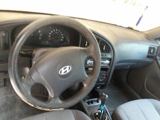 Hyundai Elantra 2004 2004 πρώτο χέρι-thumb-4